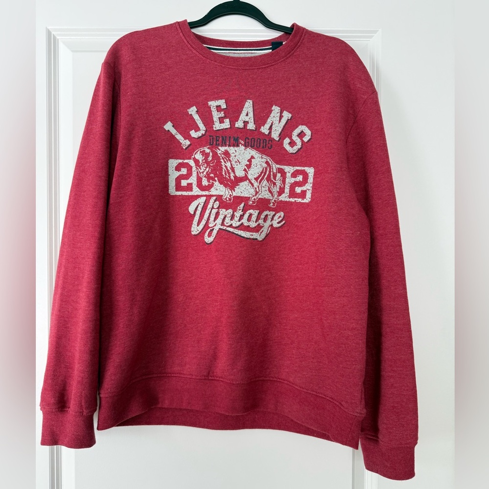 !it jeans Men's Red Crewneck Sweater